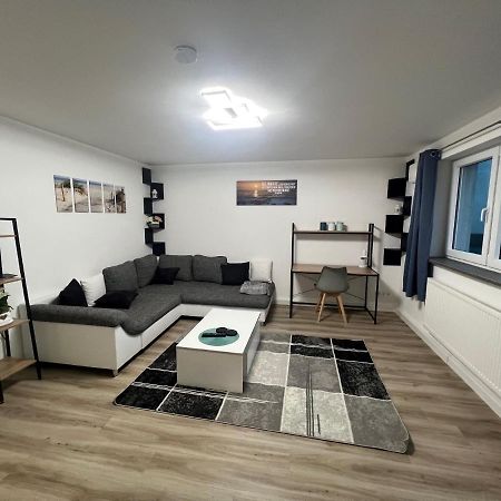 Ferienwohnung Raiffeisenstrasse -Gross- 오베룬부르크암마인 외부 사진